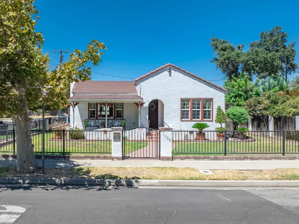1500 Kaweah St, Hanford, CA 93230