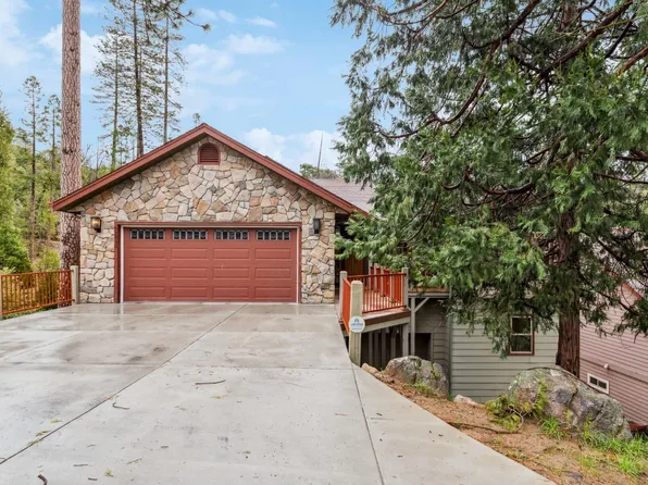 53930 Creekside Ln, Bass Lake, CA 93604