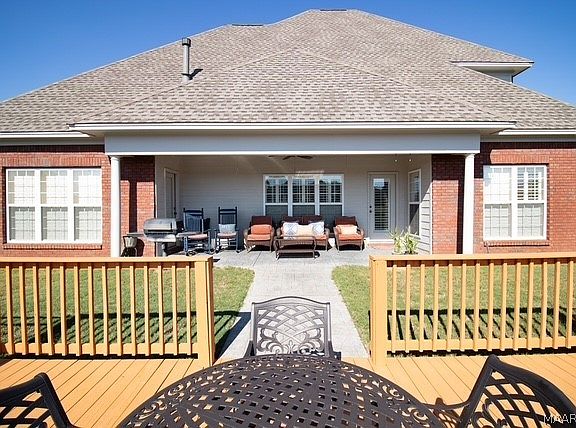 4th image of 1107 Laurel Brook Ln
