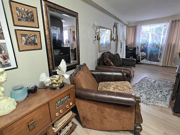 5th image of 8930 149th St NW #104
