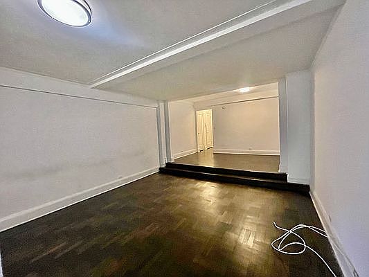 2nd image of 107 E 38th St #8J