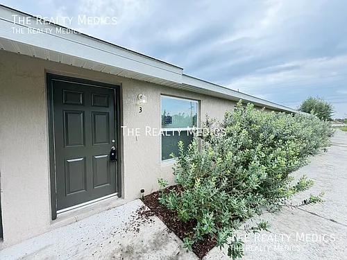 8106 Juniper Rd #3 Photo 1