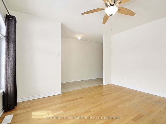 5th image of 955 Adams Ave S