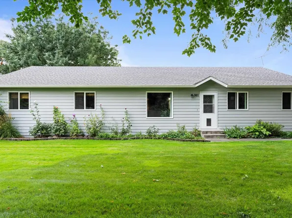 981 W Sunset Dr, Burbank, WA 99323