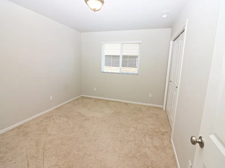 61581 SE Lorenzo Dr — Photo 14