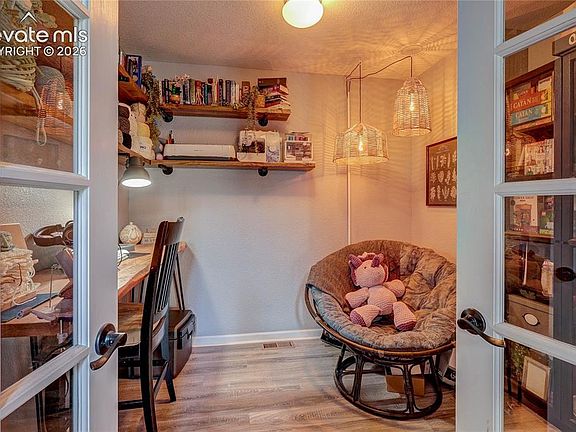 5th image of 1458 Nemrick Pl