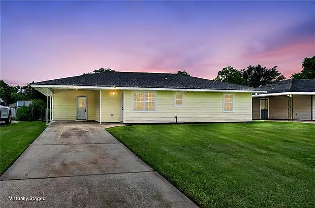 109 Tiemaker Rd — Photo 1