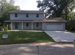 218 Greentree Rd, Atchison, KS 66002