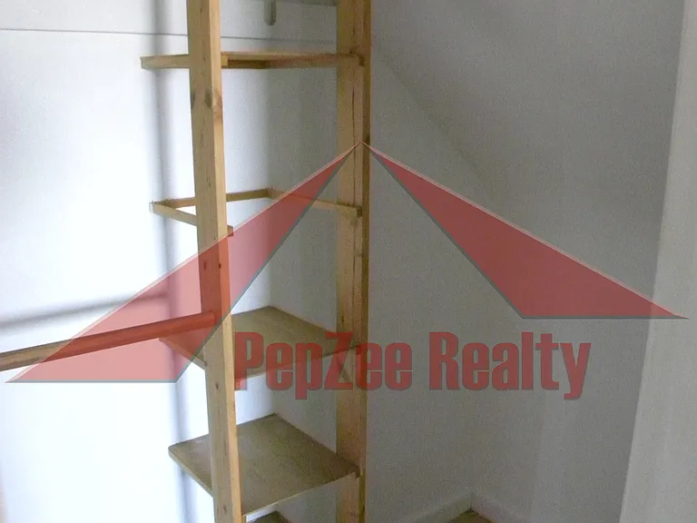2310 Wayne Ave — Photo 7