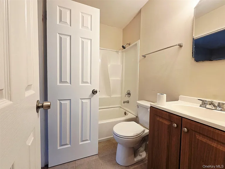 5 Independence Ct #5A — Photo 8