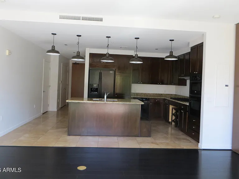 208 W Portland St #255 — Photo 6