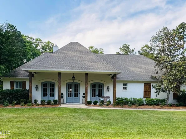 190 Deerwood Xing, Canton, MS 39046