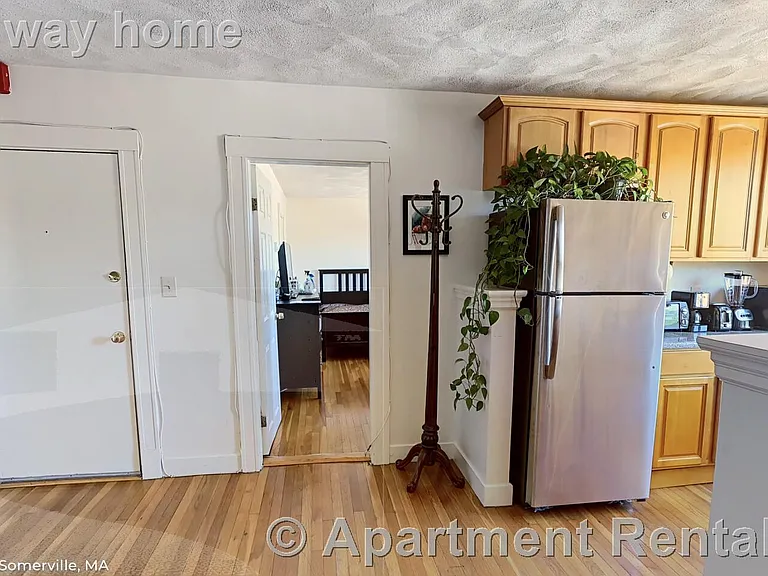 402 Highland Ave #31 — Photo 2