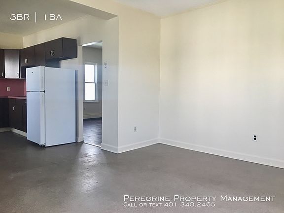 2nd image of 180 Railroad St #2