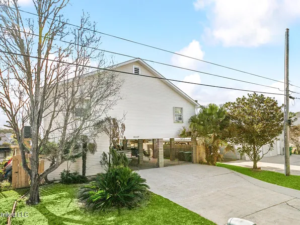 6047 Kiowa St, Kiln, MS 39556