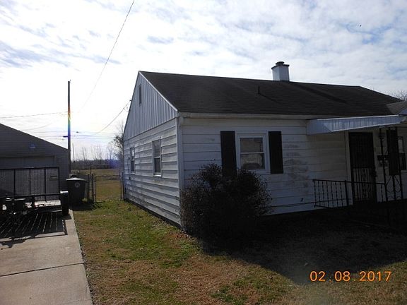 2nd image of 2331 Herbert Ave