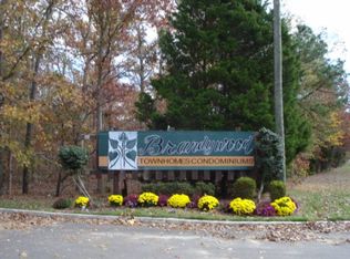6031 Hoover Dr, Mays Landing, NJ 08330