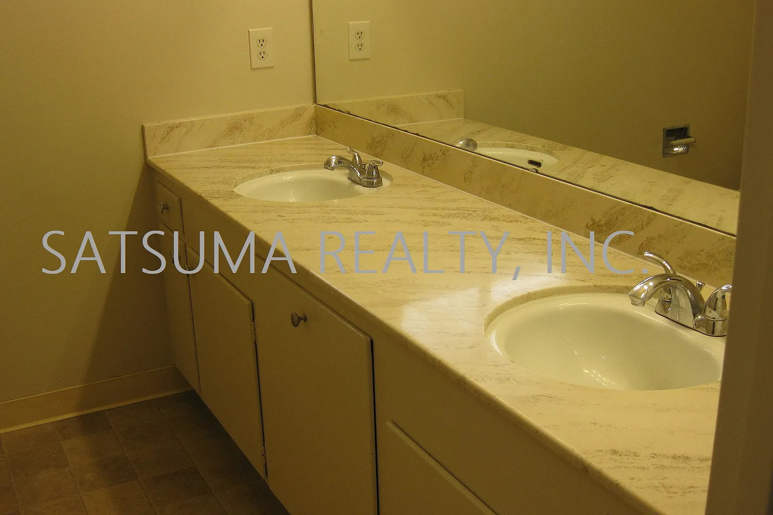 1010 W Alisal St — Photo 4