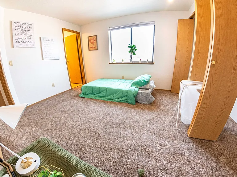 3601 & 3609 I St NE — Photo 56