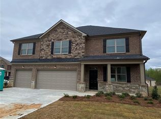 37 Mulberry Bush Dr, Loganville, GA 30052