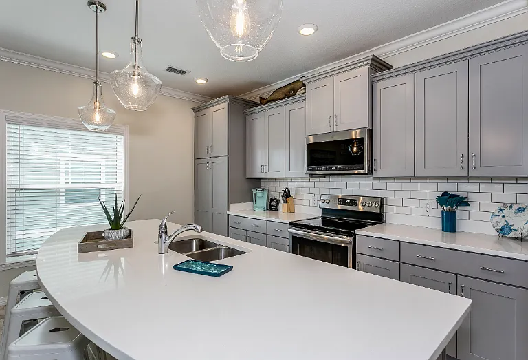 6599 Carlinga Dr — Photo 12