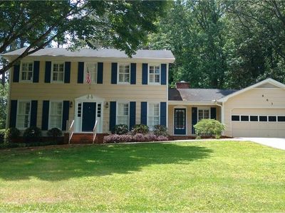 663 Ridgeview Dr SW, Lilburn, GA, 30047
