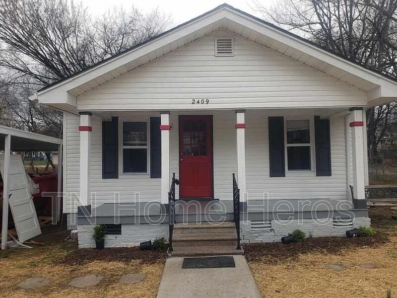 1st image of 2409 Hoitt Ave
