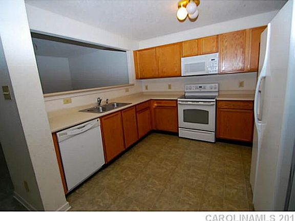 2nd image of 4361 Saint Catherines Ct