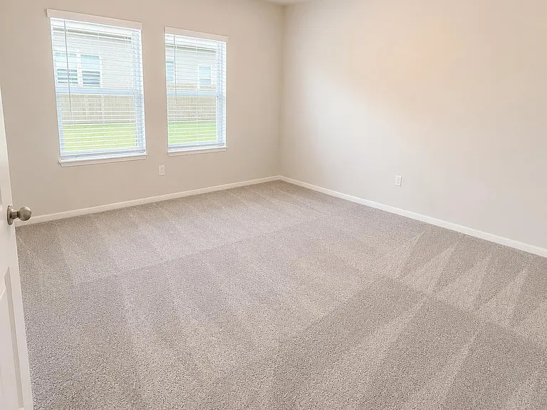 180 Olympic Park Dr — Photo 8