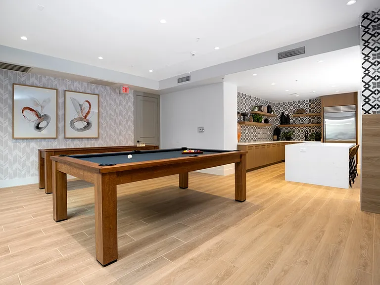 Paladia Luxury Apartments — Photo 20