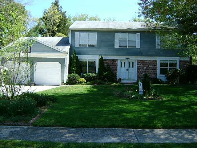 1st image of 5 E Timber Dr