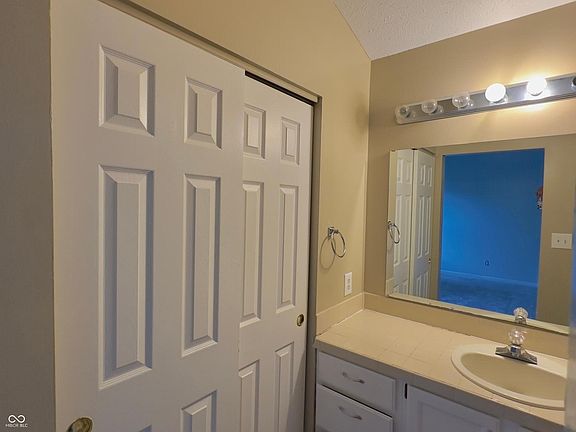 5th image of 2702 E 56th St