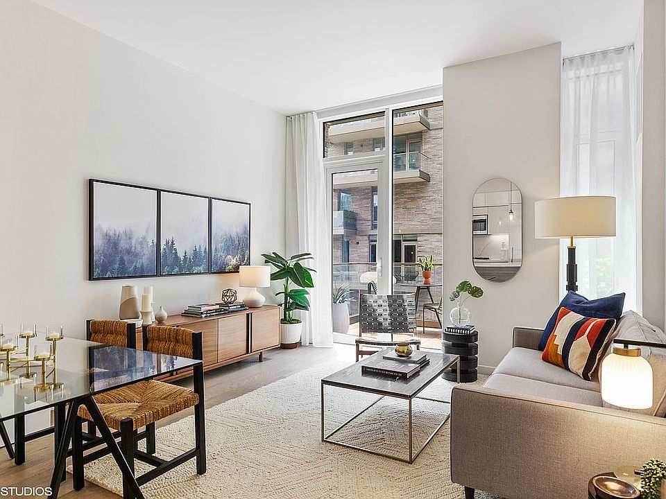 1st image of 505 W 43rd St #8C