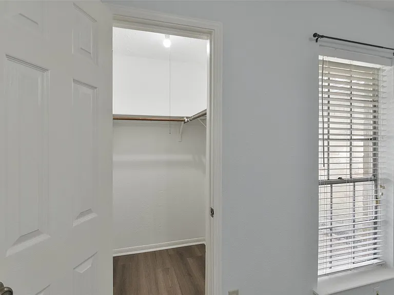 7539 Misty Morning Dr — Photo 16