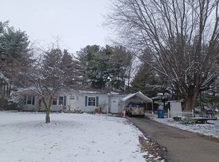 422 S Washington St, Windfall, IN 46076