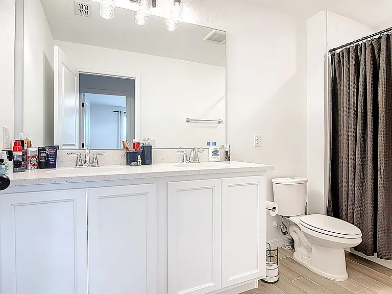 1348 Sterling Pointe Dr — Photo 29