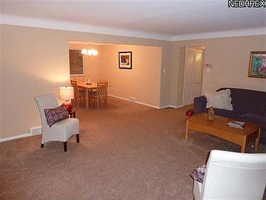 3rd image of 670 Robley Ln