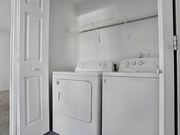Parkgate Apartments — Photo 17