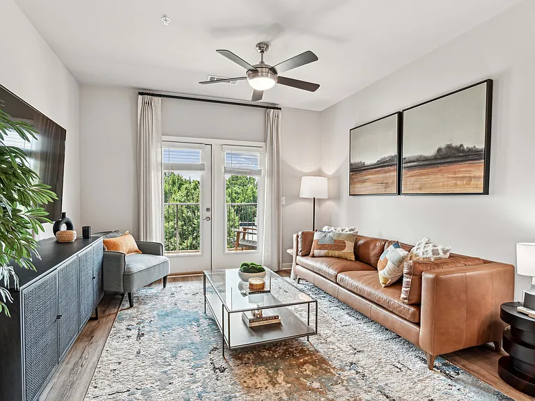 Accent Berkeley Place — Photo 6