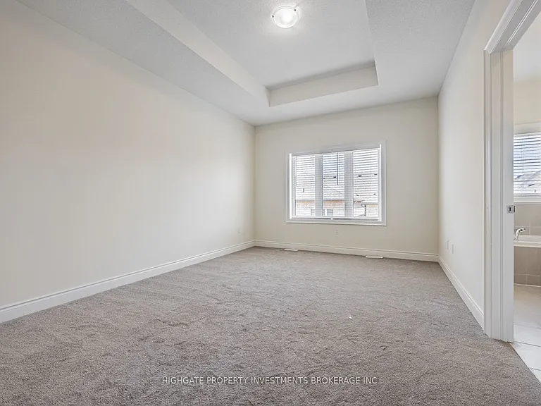 71 Donald Ficht Cres — Photo 19