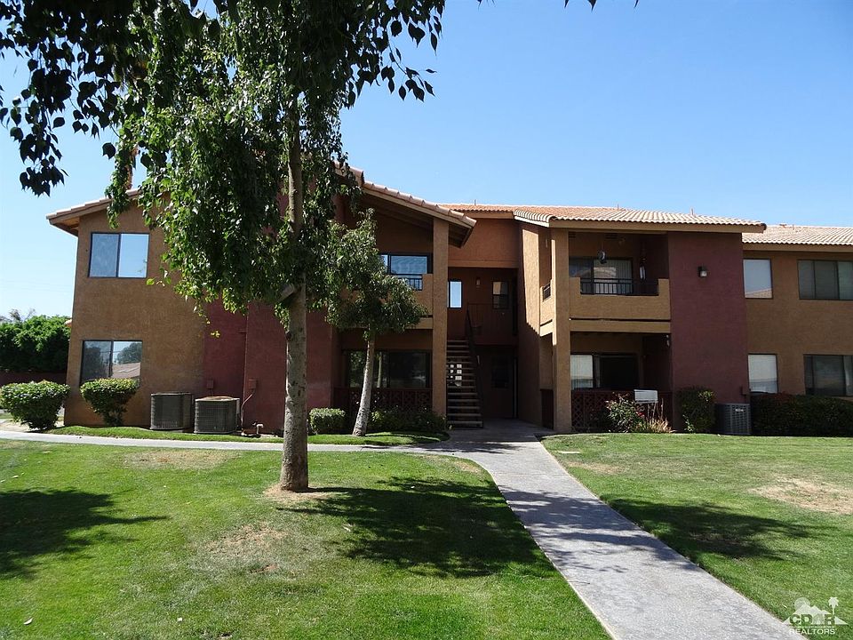 1st image of 78650 Avenue 42 APT 1903