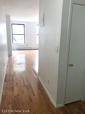 Rented by Living New York | media 11