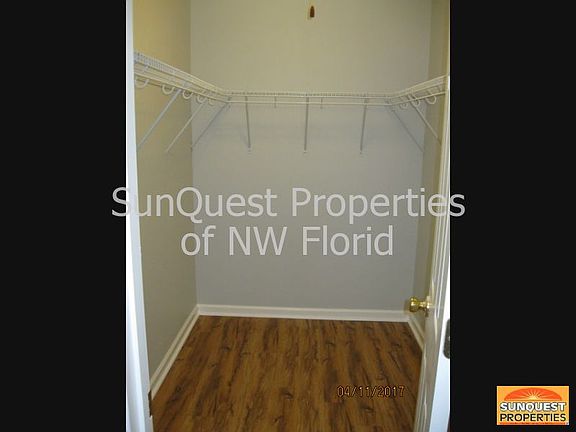 4th image of 4608 Centerpointe Dr