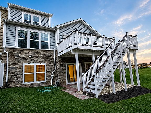 3rd image of 23575 Christina Ridge Sq
