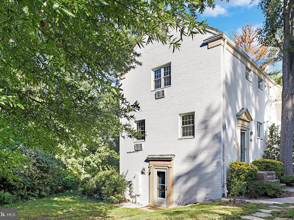3376 Gunston Rd, Alexandria, VA 22302 Zillow