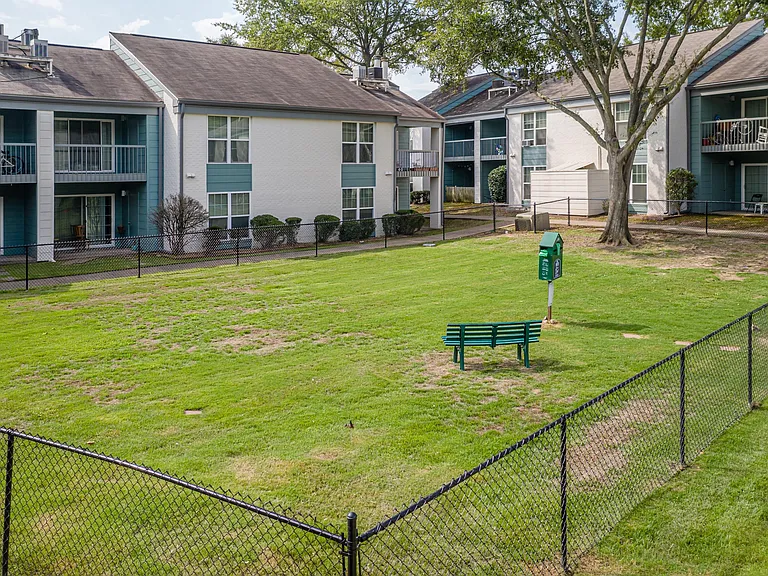 The-Everly-Apartments--Little-Rock-AR_005