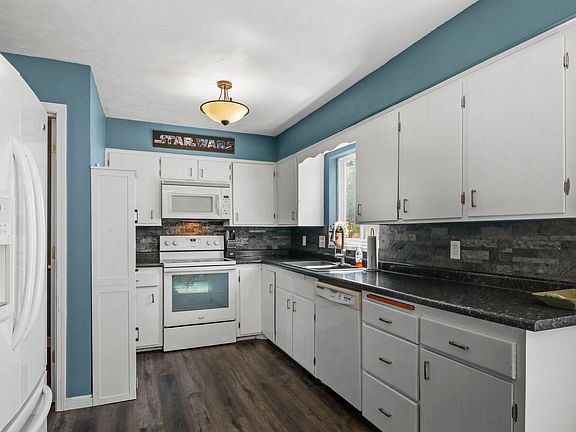 5th image of 1551 Ivory Dr