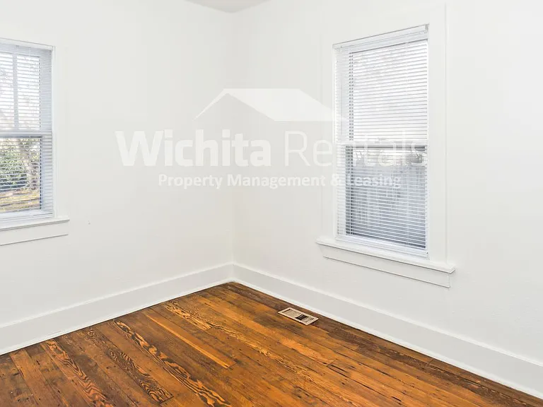 531 S Meridian Ave — Photo 13