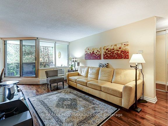 2nd image of 420 Mill Rd #112