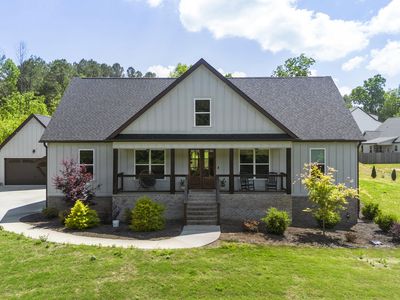 879 Dedmon Rd, Ringgold, GA, 30736